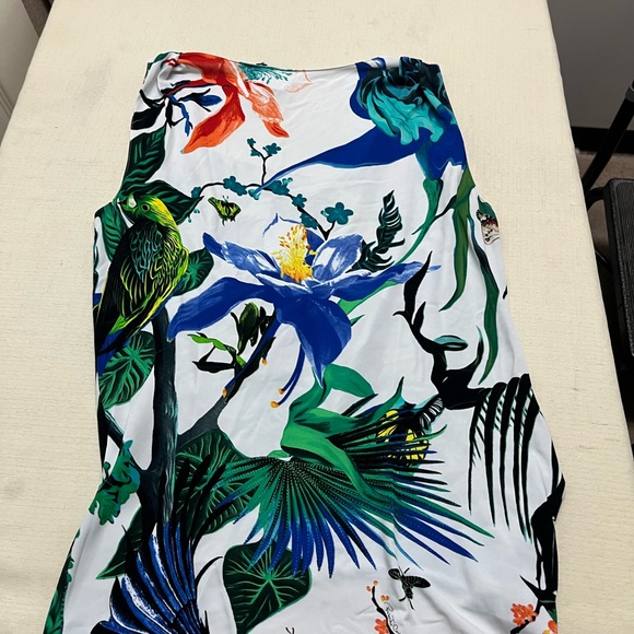 Roberto Cavalli size 2 (IT sz 38) tropical bird printed sleeveless top - Picture 10 of 15